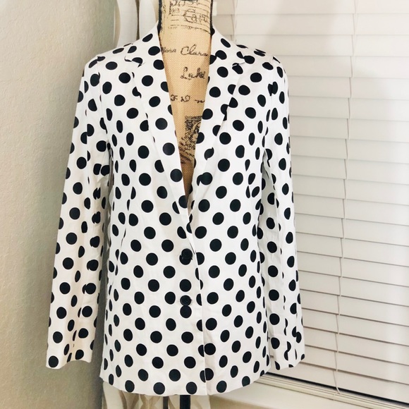 NWT L’Academie White w/black polka dots bl… - Picture 5 of 8